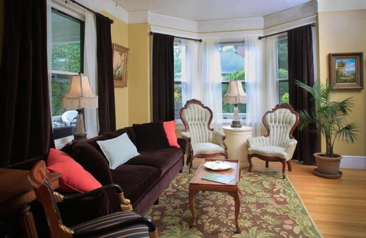 The Lion And The Rose Bed And Breakfast Asheville Kültér fotó