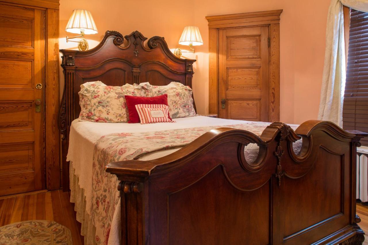 The Lion And The Rose Bed And Breakfast Asheville Kültér fotó